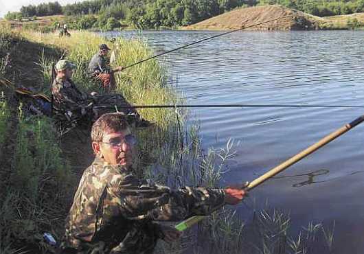 Соревнования начались.